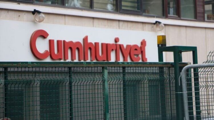 Cumhuriyet’ten ayrılan 24 isim sessizliğini bozdu, ortak bildiri yayımladı!
