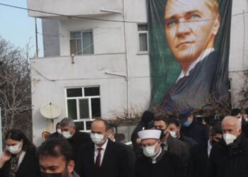 Diyanet İşleri Başkanı Ali Erbaş’a Atatürk’lü karşılama