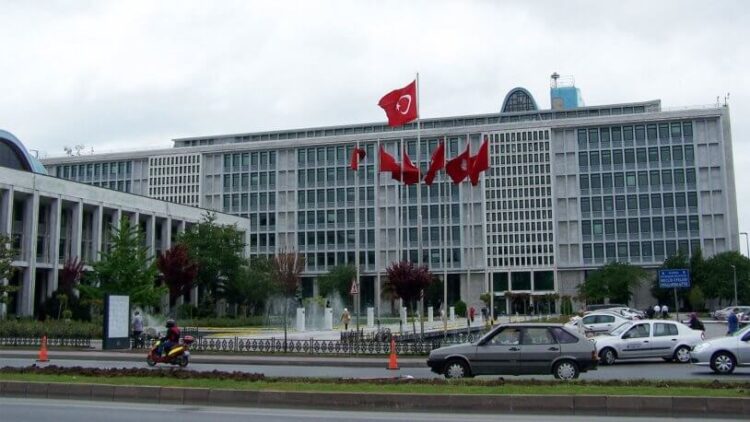 AKP yöneticisinden İBB için erken seçim çağrısı