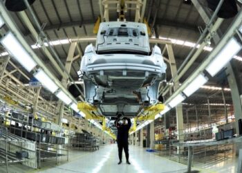 Çinli otomobil üreticisi BAIC, Daimler’deki hisselerini artırdı