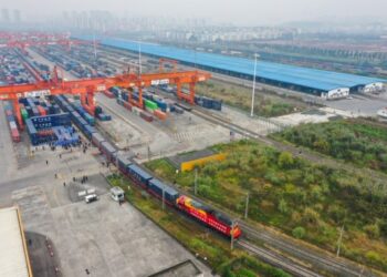 Çin’in Chongqing Belediyesi’nin dış ticareti Ocak-Kasım döneminde güçlü artış gösterdi