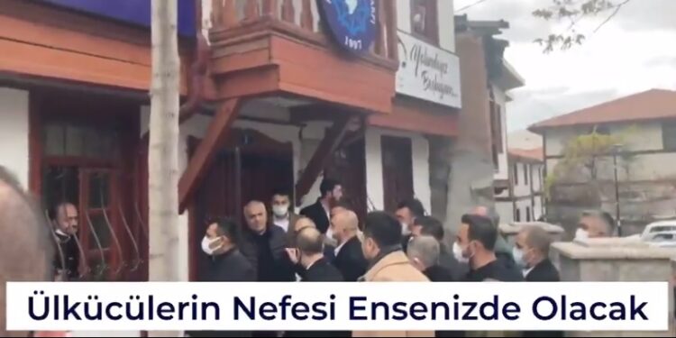 MHP Ankara İl Başkanı bu kez Alparslan Türkeş Vakfı’nı bastı