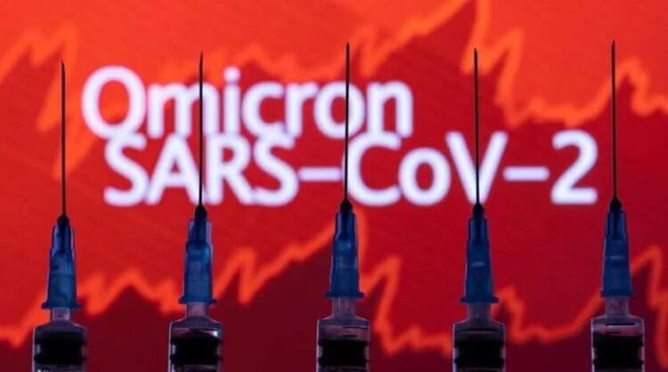 Omicron’a yakalananlar Delta’ya karşı da bağışıklık geliştiriyor