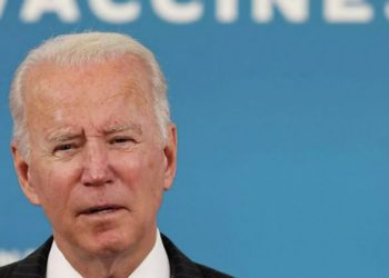 ABD’de Biden’ın aşı zorunluluğu uygulamasını federal mahkeme durdurdu