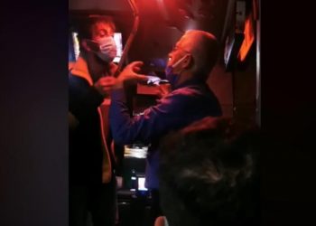 Dolmuş şoföründen tepki çeken sözler: “Bu pantolonla oturamazsın”