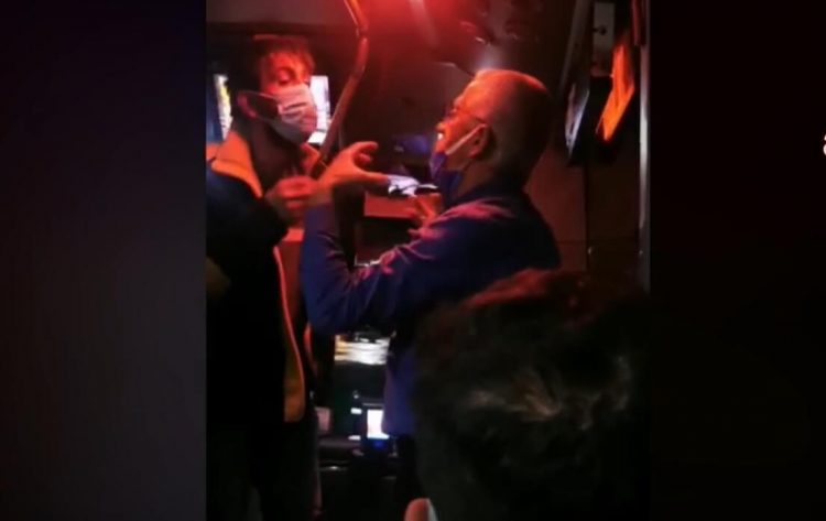 Dolmuş şoföründen tepki çeken sözler: “Bu pantolonla oturamazsın”