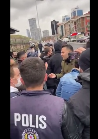 Sendika hakları için mücadele eden Pegasus işçilerine polis engeli