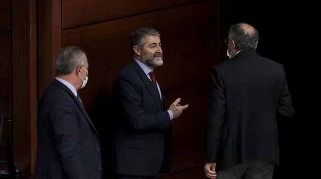 Maliye Bakanı Nebati’den ‘dana etli’, ‘tüplü’ asgari ücret savunması