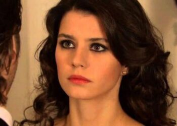 Beren Saat’in yeni imajı dünyaca ünlü yıldıza benzetildi