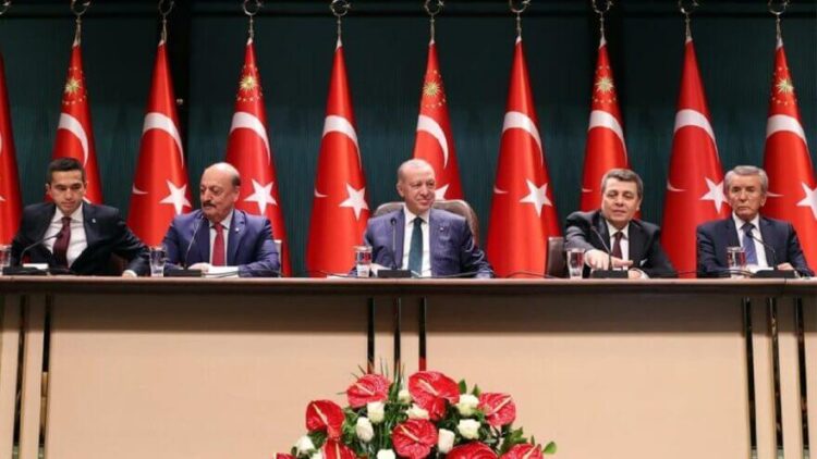 Erdoğan’ın bakan ve sendikalarla görüşmesi sona erdi