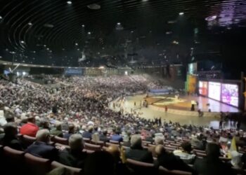 HDP İstanbul Kongresi “Şimdi HDP zamanı” sloganıyla başladı