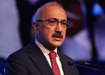 Hazine ve Maliye Bakanı Lütfi Elvan istifa etti