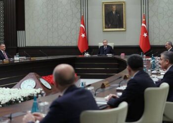 Asgari ücret ne kadar olacak? Bakanlar Erdoğan’a tek tek sayı verdi