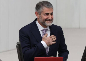 Kriz Nureddin Nebati’ye nasıl yaradı?