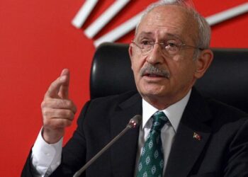 Kılıçdaroğlu’ndan ‘el hareketi’ hakkında açıklama: Kastım yoktu, sözlerime baksınlar