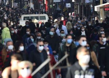 Bilim Kurulu üyesinden korkutan uyarı: ‘Bu kez tsunami geliyor’