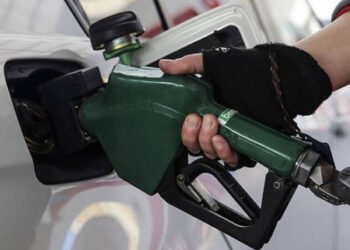 Benzine bir zam daha!