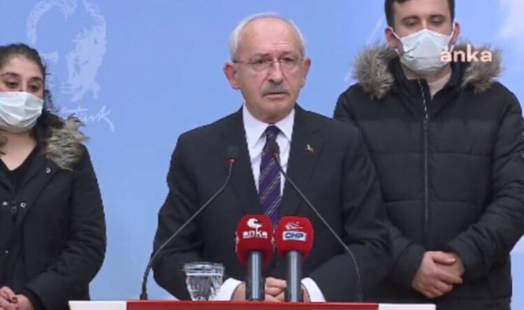 Kılıçdaroğlu KPSS mağdurlarıyla buluştu: “Mülakat belasını kaldıracağız”