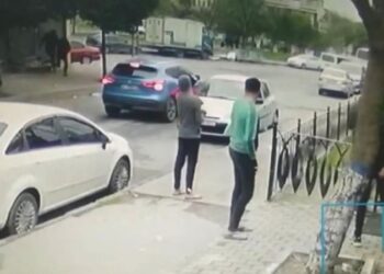 Sultangazi’de silahlı saldırı