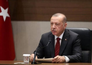 Erdoğan’ın masasındaki son anket