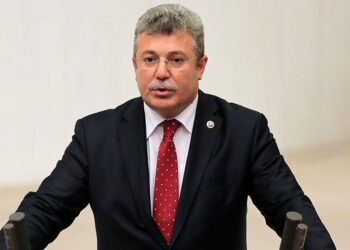 AKP’li Akbaşoğlu’ndan parlamenter sistem açıklaması