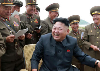 Kuzey Kore yalanlarını kim çıkarıyor… “Gülmek yasak” yalan çıktı