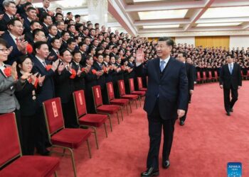 Xi Jinping, “Barışçıl Çin”in inşasındaki seçkin temsilcilerle görüştü