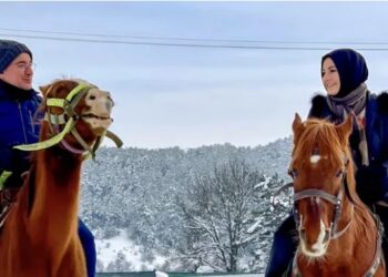 ‘Benzin fiyatlarını görünce biz’ notuyla paylaştı