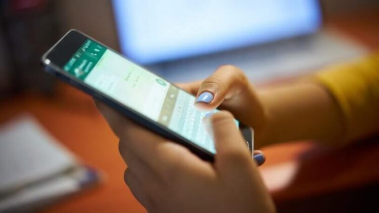 WhatsApp’tan ‘fotoğraf ve isim’ güncellemesi geldi