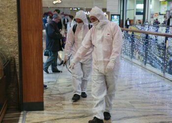 Korkutan araştırma: İşte ‘Omicron’ varyantının yüzeylerde kalma süresi!