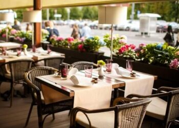 TURYİD Başkanı Demirer: Restoranlarda yeni zam kaçınılmaz!