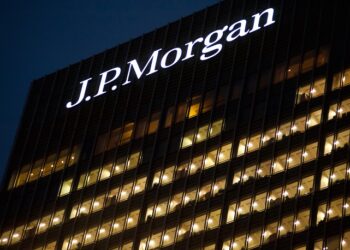 JP Morgan CEO’su Fed’den 7 faiz artışı bekliyor