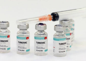 Aşıyı geliştiren profesörden itiraf: Turkovac’ın Omicron varyantına karşı etkisi…