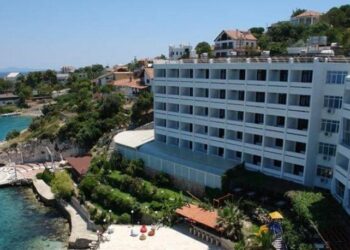 AKP’li başkan İslami oteline içki ruhsatı aldı, değişikliği bakın nasıl açıkladı