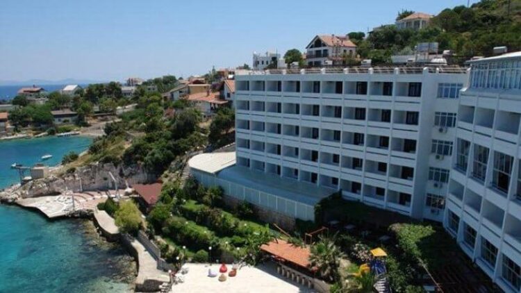 AKP’li başkan İslami oteline içki ruhsatı aldı, değişikliği bakın nasıl açıkladı