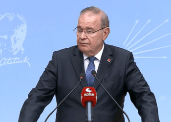 Faik Öztrak’tan Erdoğan’a Nazım Hikmet göndermeli uyarı