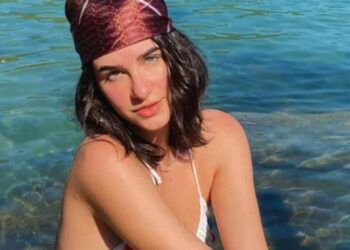 18 yaşındaki model koronavirüse yenik düştü