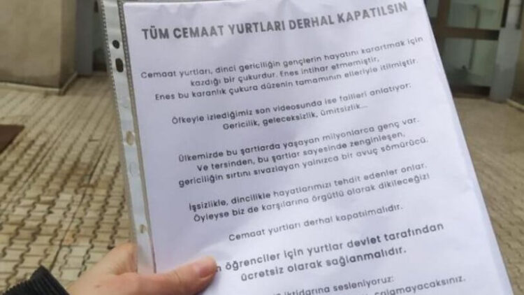 ‘Tarikat ve cemaatler kapatılsın’ diyen TKP’liler gözaltına alındı