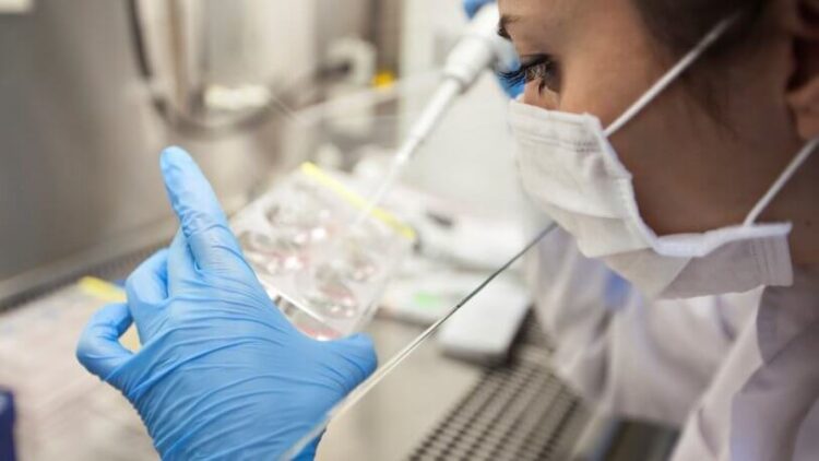 Koronavirüsü ağır geçirmeye neden olan gen keşfedildi