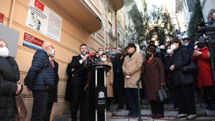 Türkan Saylan’ın ismi yaşadığı sokakta ölümsüzleşti