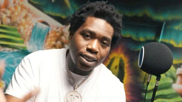 Ünlü rapçi, silahlı saldırıda öldürüldü