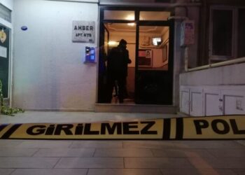 Trans birey Günay Özyıldız, yaşadığı apartmanın girişinde ölü bulundu!