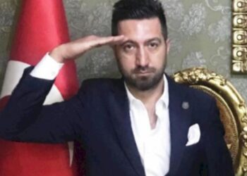 Sezen Aksu’yu tehdit eden Murat Şahin’in kendi kaleminden özgeçmişi