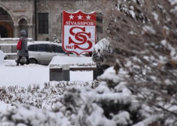 Sivas’ta kar yağışı: 780 yerleşim yerine ulaşım yok