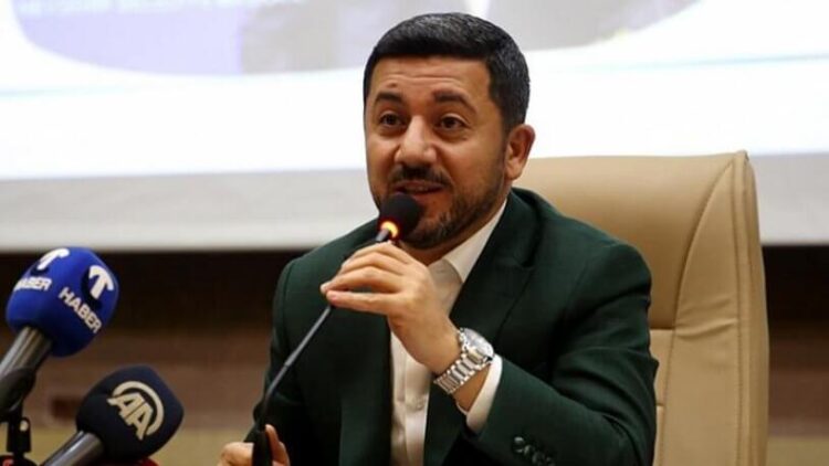 Rasim Arı, AKP’den istifasını anlattı: Yanımdaki personeli çöpçü yaptılar ya!