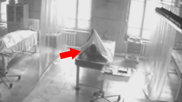 Öldü sanılan adam morgda ayağa kalktı!