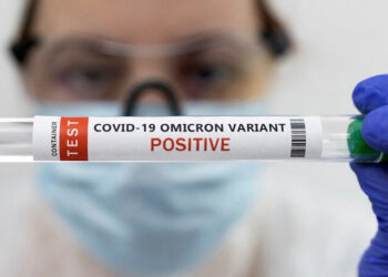 Bilim insanları açıkladı: İşte Omicron varyantının geçmeyen semptomu