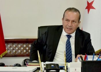 KKTC Başbakan Yardımcısı Fikri Ataoğlu trafik kazası geçirdi