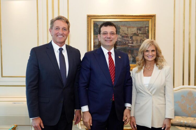 Büyükelçi Flake’den İmamoğlu’na ziyaret