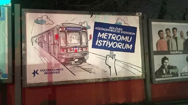 Yatırım programına alınmayan metro hattı için afişli tepki